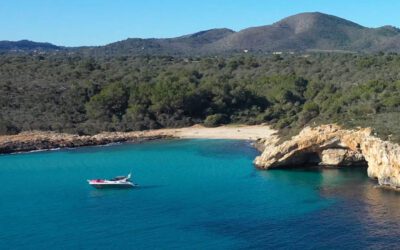 Cala Varques: five reasons to visit it