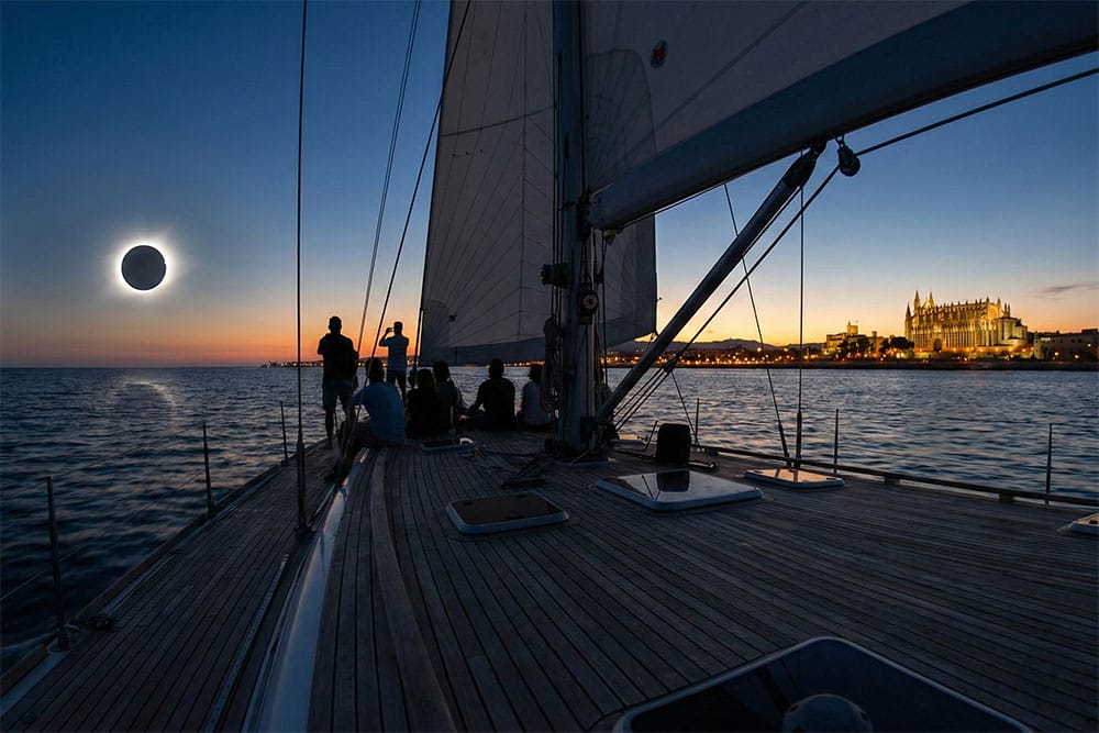 Eclipse and Sunset: The Unique Experience of August 12th - Image 4